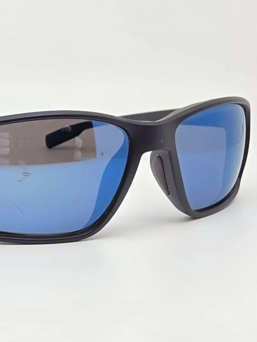 Native Kodiak XP XD9037 Matte Black Frame Polarized Blue Mirror Lens Sunglasses